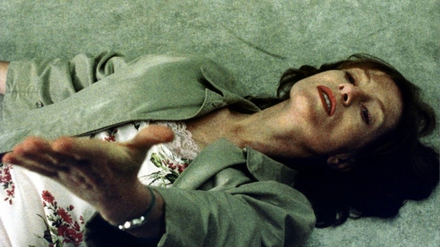 "The Piano Teacher" filminden bir kare "The Piano Teacher" filminden bir kare